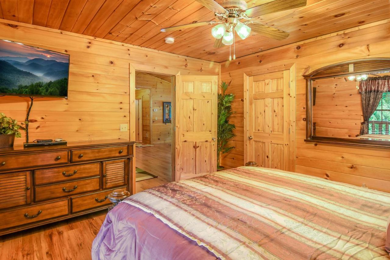 Easy Livin - Secluded Family Log Cabin Βίλα Sevierville Εξωτερικό φωτογραφία