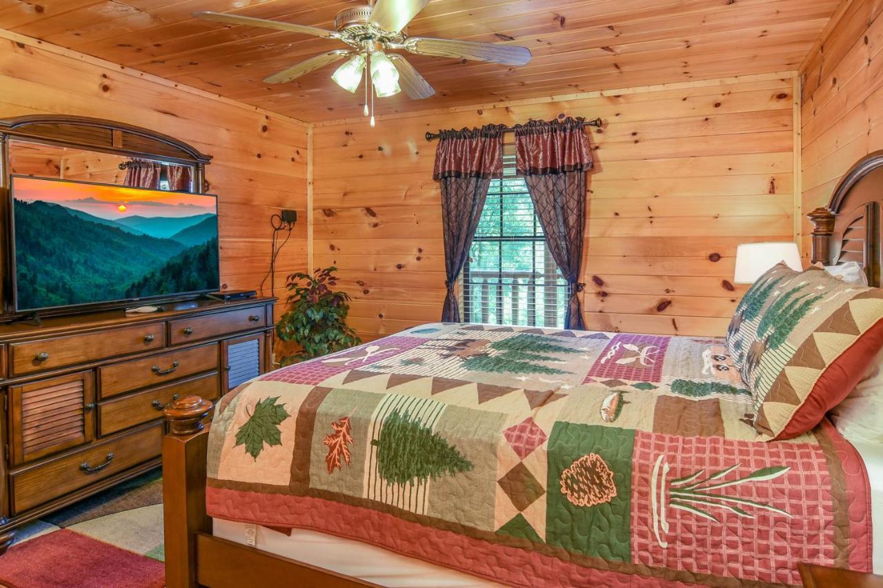 Easy Livin - Secluded Family Log Cabin Βίλα Sevierville Εξωτερικό φωτογραφία