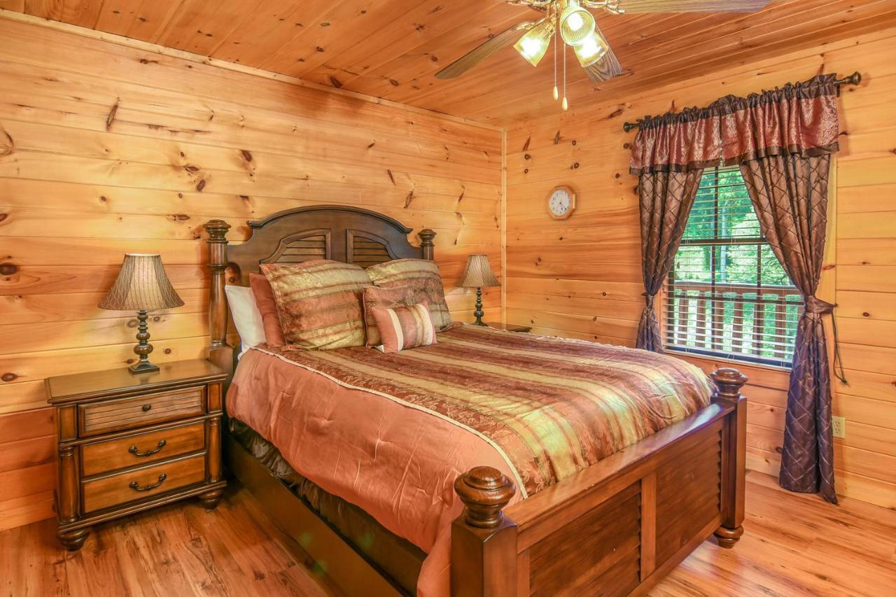 Easy Livin - Secluded Family Log Cabin Βίλα Sevierville Εξωτερικό φωτογραφία