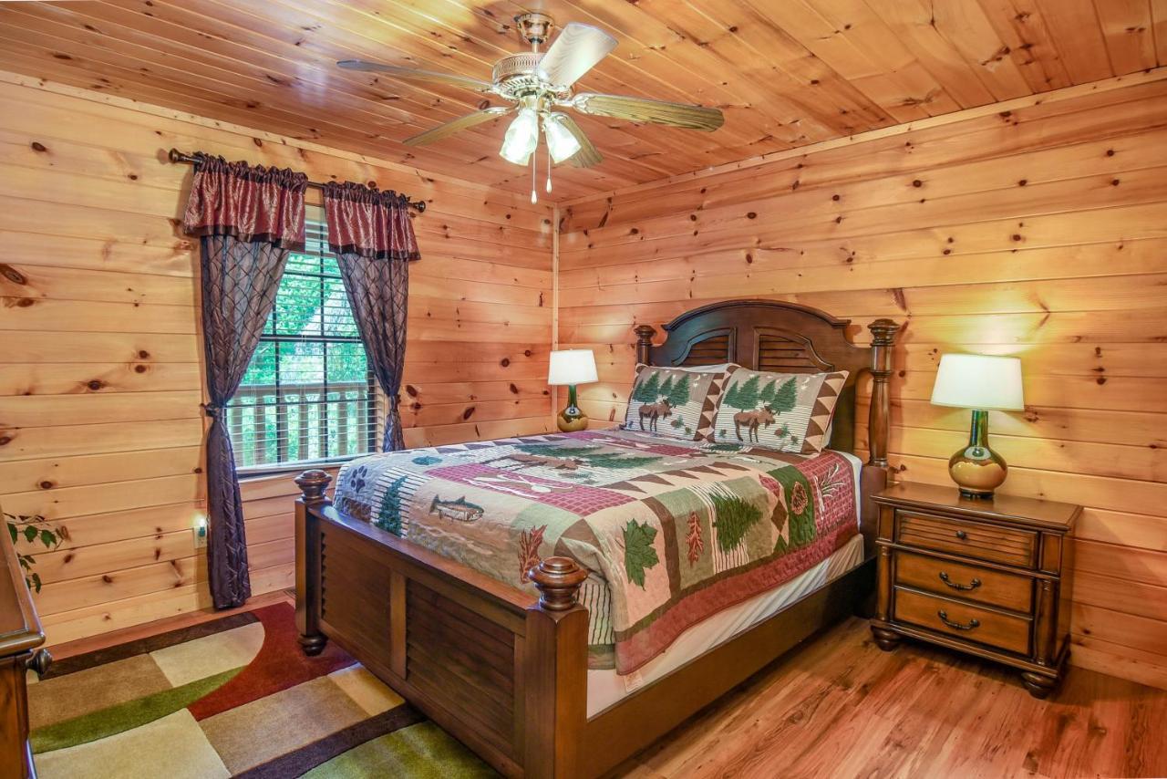 Easy Livin - Secluded Family Log Cabin Βίλα Sevierville Εξωτερικό φωτογραφία