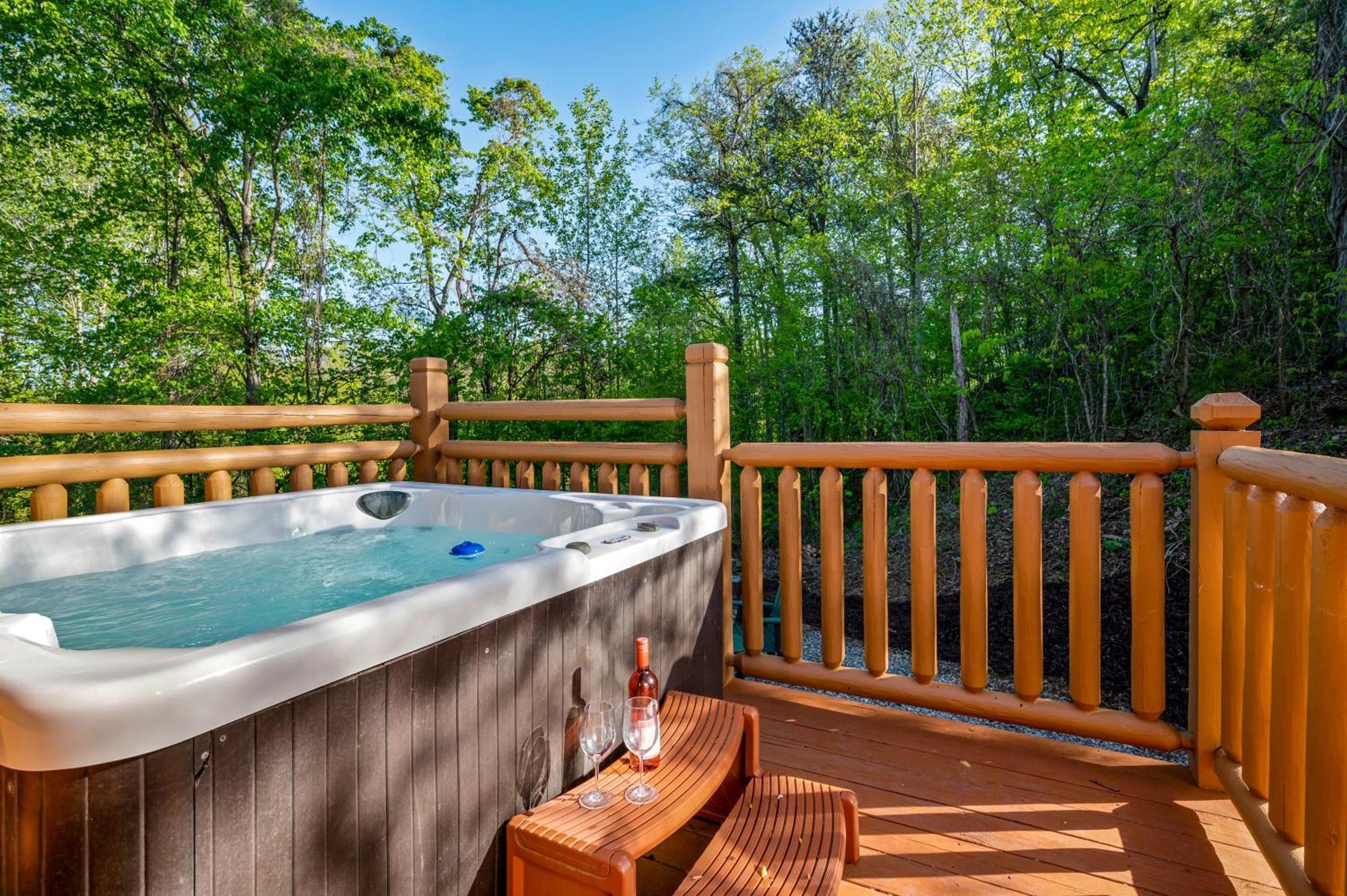 Easy Livin - Secluded Family Log Cabin Βίλα Sevierville Εξωτερικό φωτογραφία