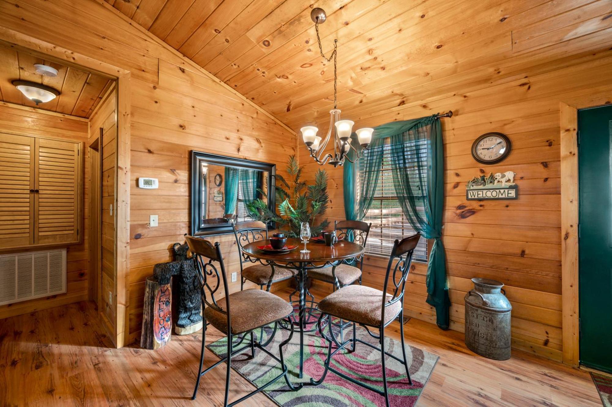 Easy Livin - Secluded Family Log Cabin Βίλα Sevierville Εξωτερικό φωτογραφία