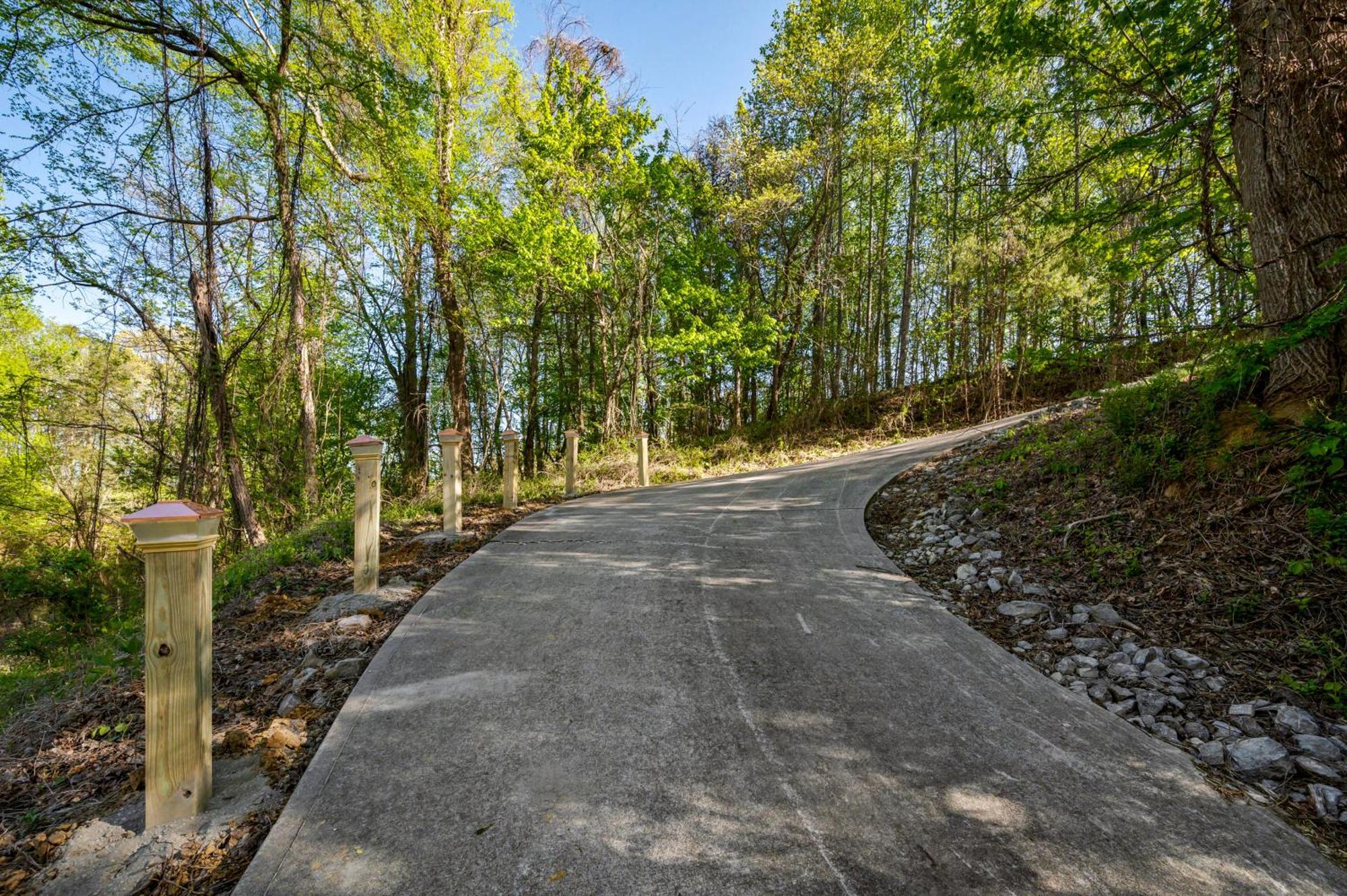 Easy Livin - Secluded Family Log Cabin Βίλα Sevierville Εξωτερικό φωτογραφία